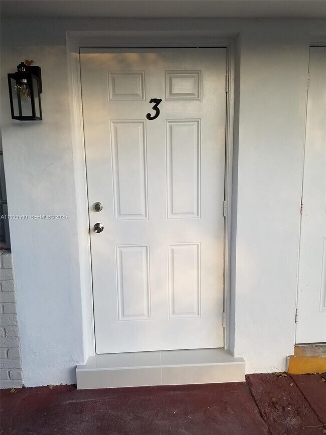 Building Photo - 1859 Wiley St