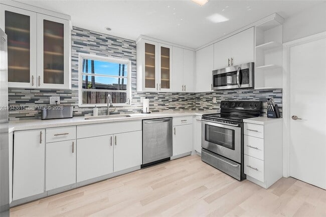 Building Photo - 81 NE 47th St