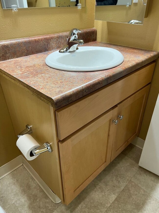 Building Photo - Wells