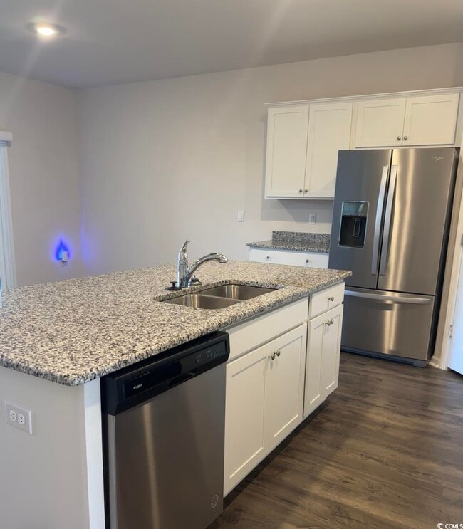 Building Photo - 3789 Bells Lk Cir