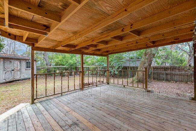 Building Photo - 2492 Pintail Dr