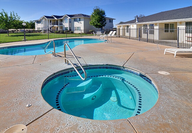 Building Photo - Meadow Vista