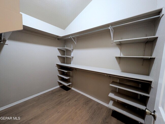 Building Photo - 12145 Sun Arbor Pl