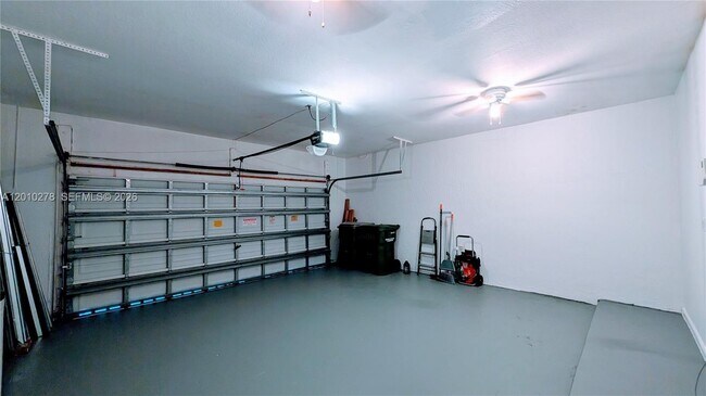 Building Photo - 2151 NE 37th Terrace