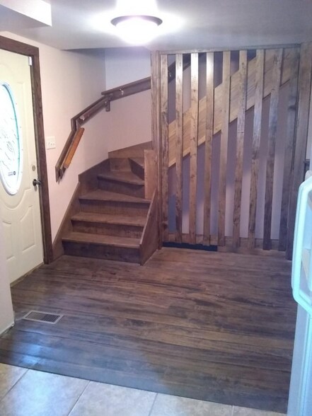 Building Photo - 3145 County Rd Z