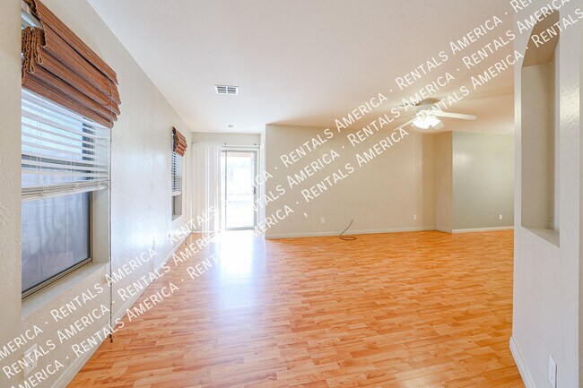 Building Photo - 1104 S 238th Dr