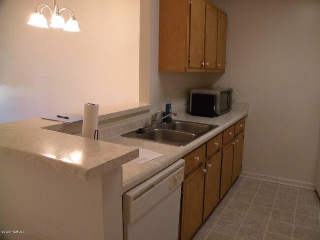 Building Photo - 109 Jerrett Ln