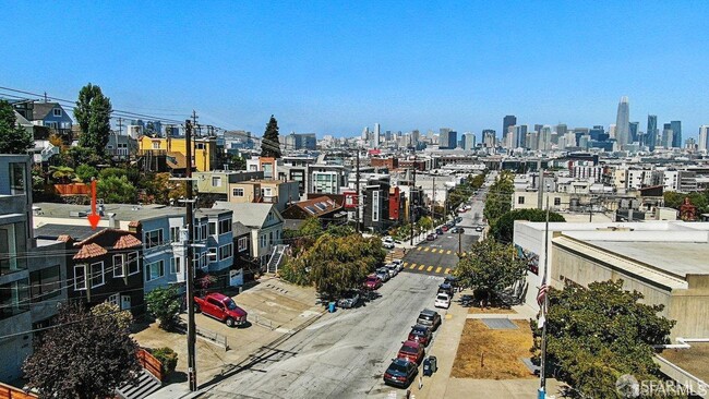 Building Photo - 646 De Haro St