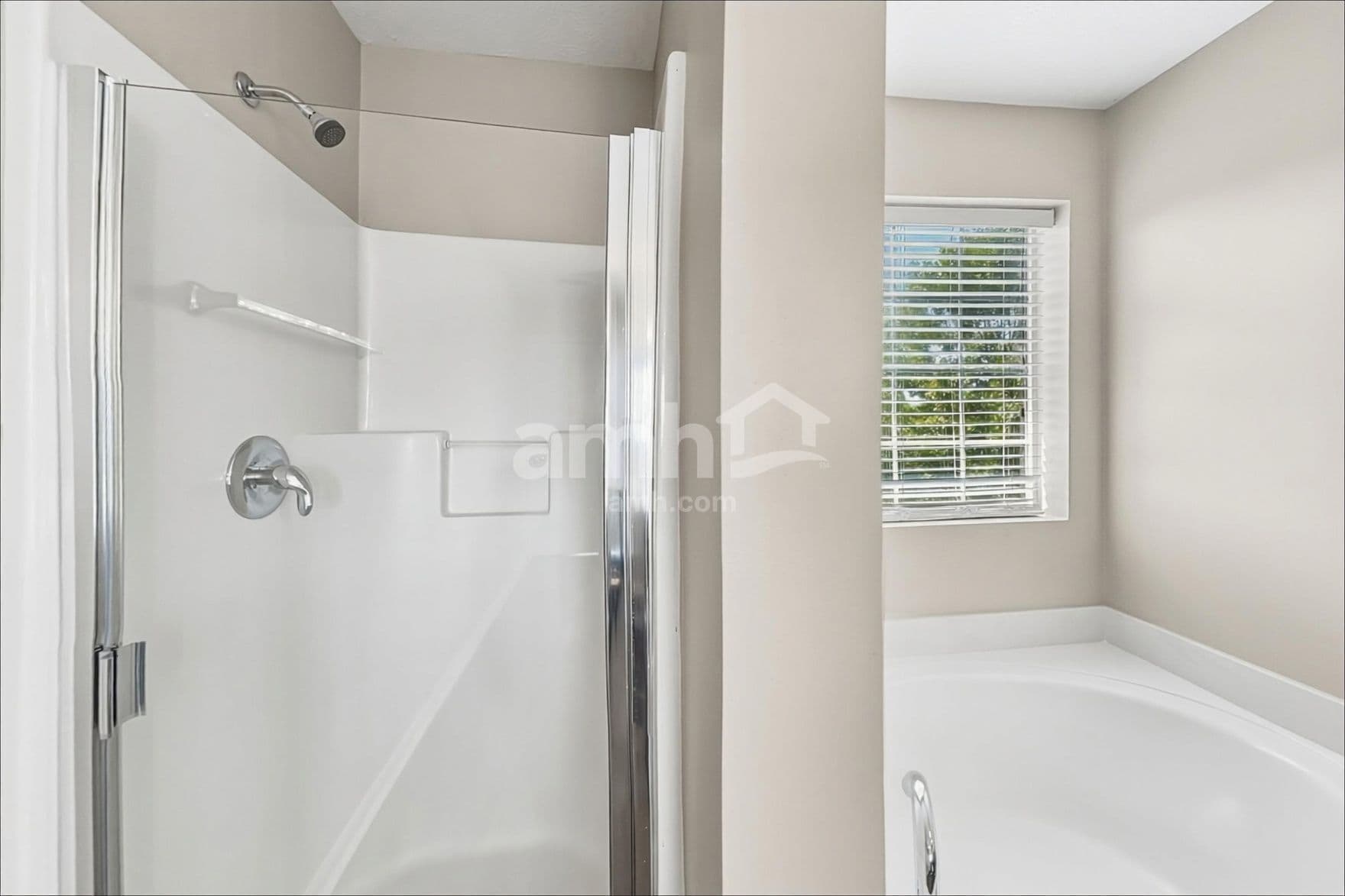 Building Photo - 221 Scarlet Ridge Ct