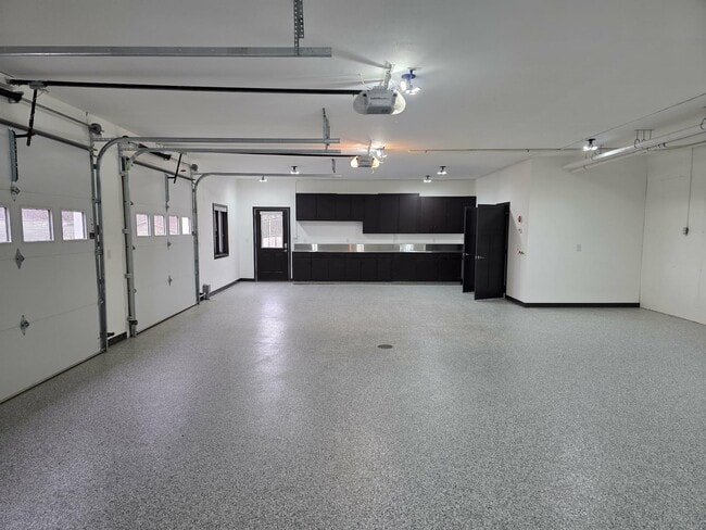 Building Photo - 24859 2nd St