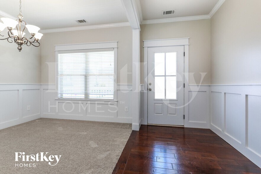 Building Photo - 4518 Abbey Ln