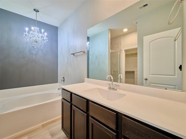 Building Photo - 8019 Vacek Meadows Loop