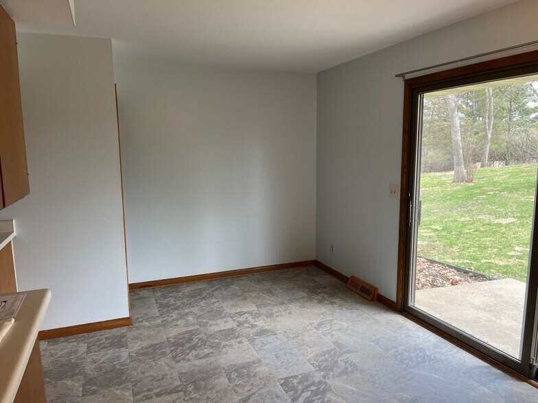 Dinning Room - 3001 Ashford Ln