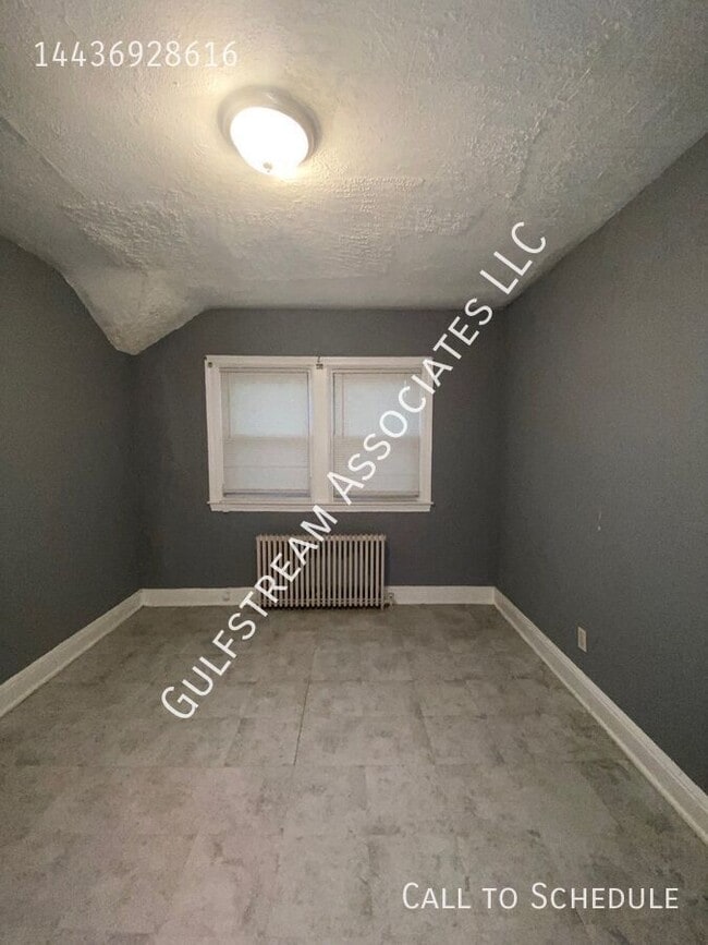Building Photo - 3408 Royce Ave