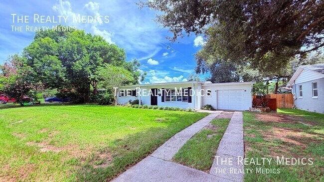 Building Photo - 942 Sherrington Rd
