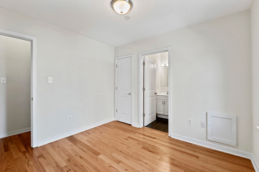 Building Photo - 1643 Fitzwater St