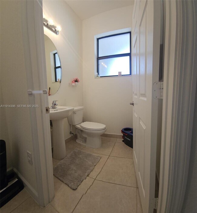 Building Photo - 3387 W 106th Terrace