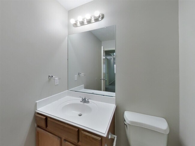 Building Photo - 21526 Lovis Way