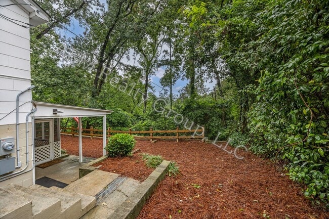 Building Photo - Downtown Columbia