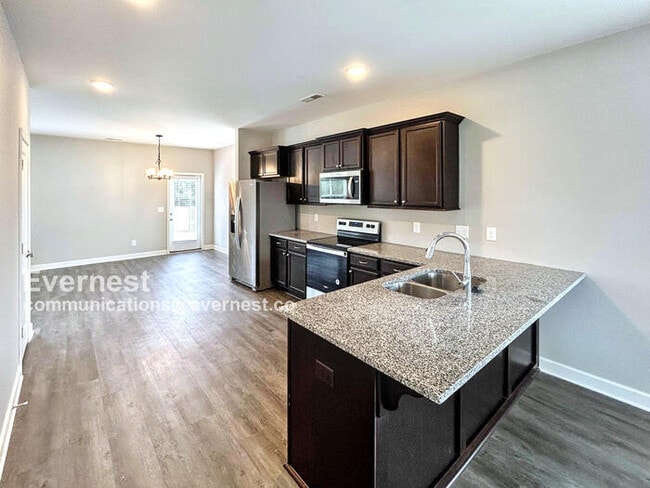 Building Photo - 789 Coopers Wy