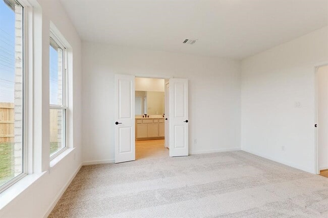 Building Photo - 21815 Sunshine Cove Ln