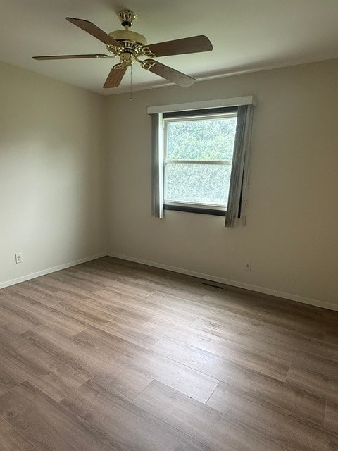 Building Photo - 305 Somerset Dr