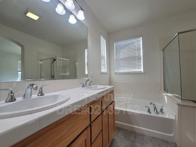 Building Photo - 1601 Centennial Dr