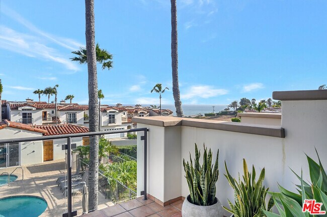 Building Photo - 6442 Lunita Rd