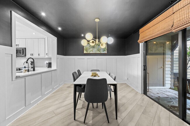 Building Photo - 13400 Bedford Mews Ct