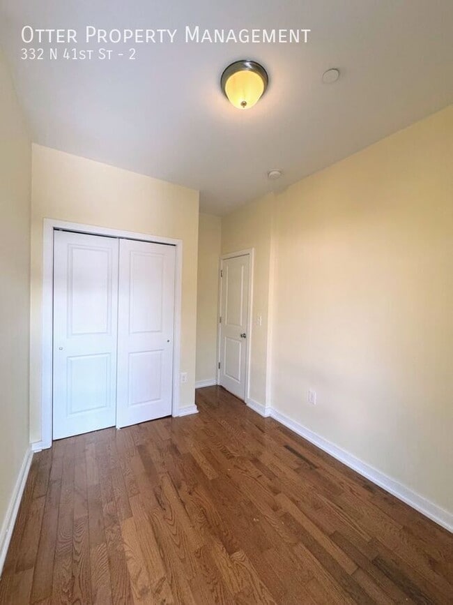 Building Photo - 332 N 41st St