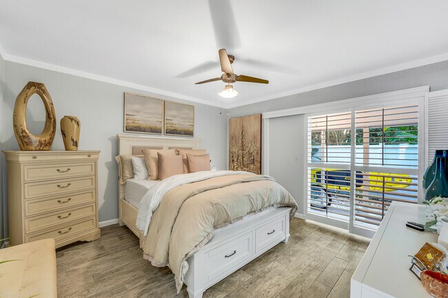 Building Photo - 5505 N Ocean Blvd