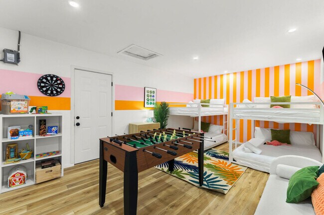 Building Photo - 13448 88th Ave N