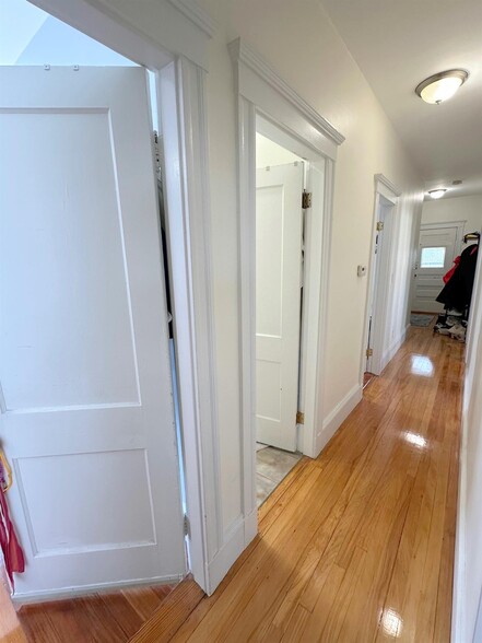Building Photo - 41 Jaques St