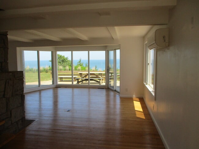 Building Photo - 49 Milina Dr