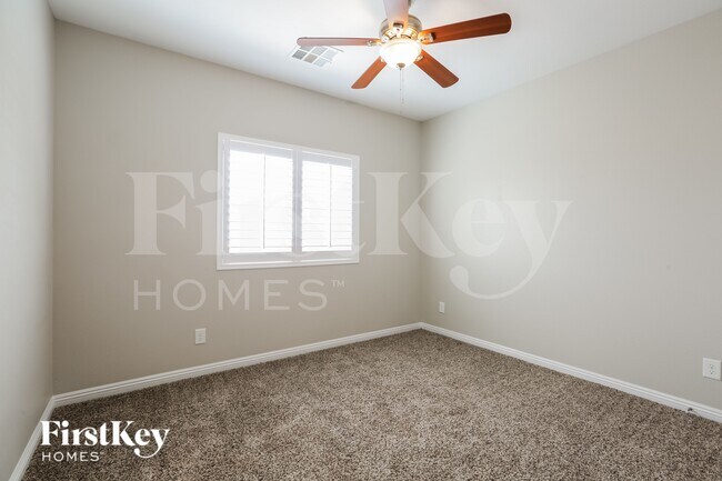 Building Photo - 1134 Aubrey Springs Ave