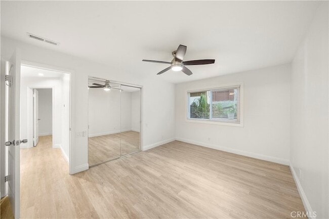 Building Photo - 352 Y Pl