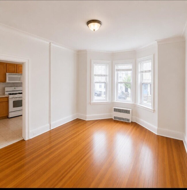 Building Photo - 217 51st St