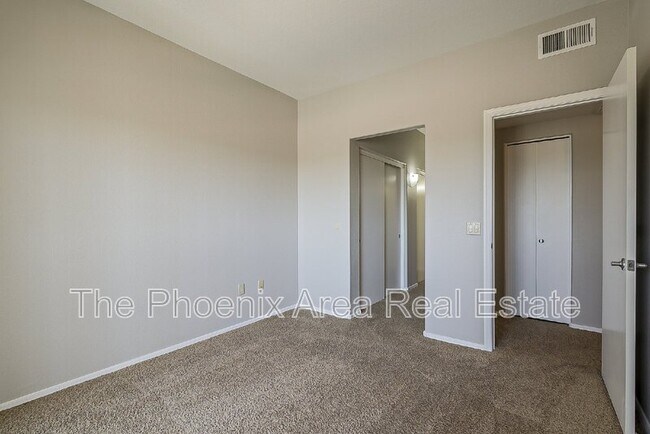 Building Photo - 3434 E Baseline Rd