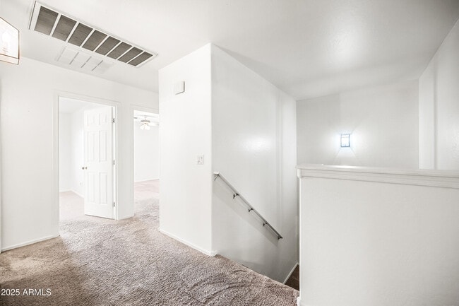 Building Photo - 7026 Cesar St