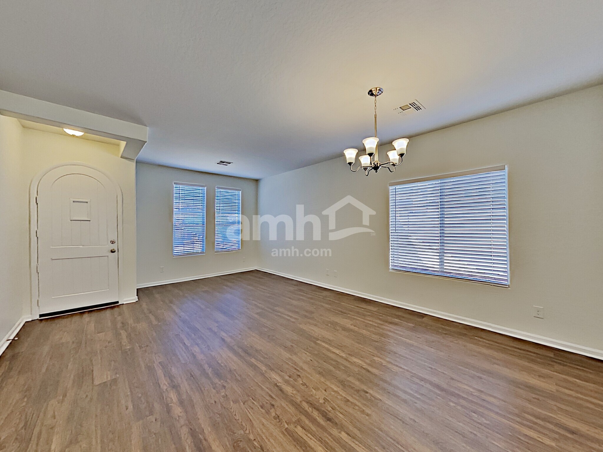 Building Photo - 42929 N Hudson Ct