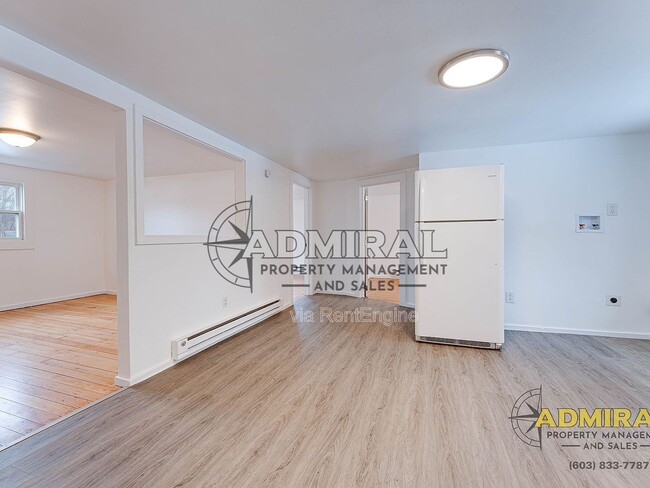 Building Photo - 6 Dora Dr