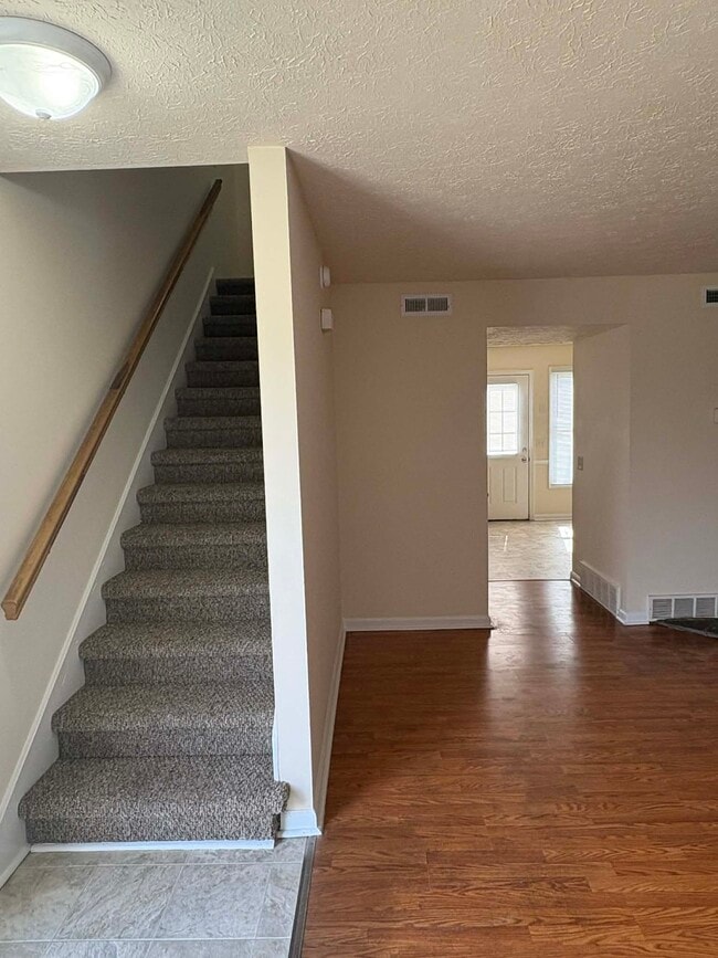 Building Photo - 1706 Oshea St