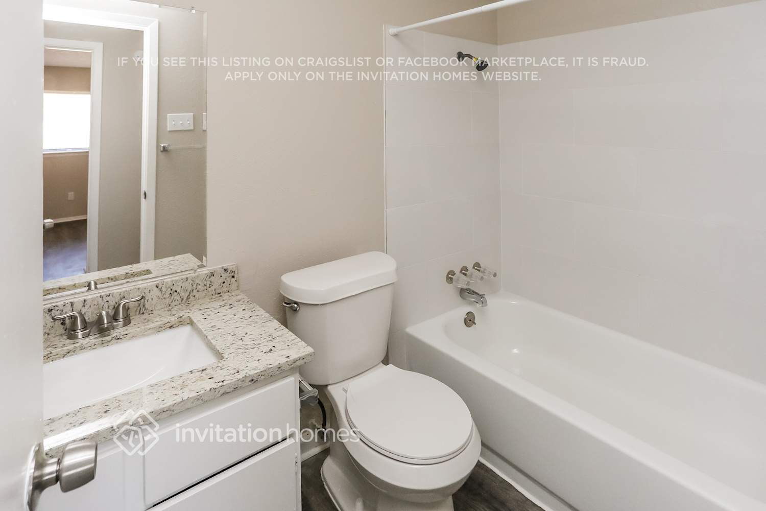 Building Photo - 2621 Princeton Dr