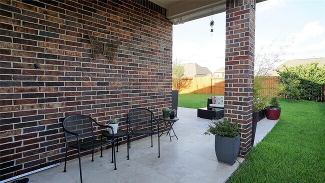 Building Photo - 10506 Hartfield Bluff Ln