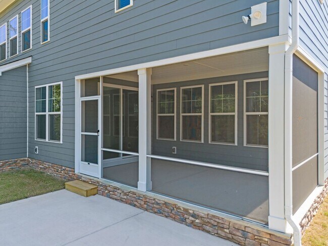 Building Photo - Brand-New 5BR/4BA in Knightdale’s Stoneriver – Luxury Living with 3-Car Garage