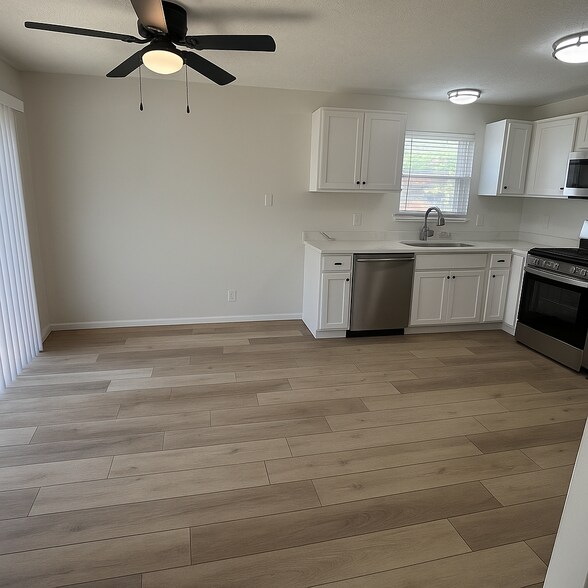 Dining Room - 4895 Drayton Rd