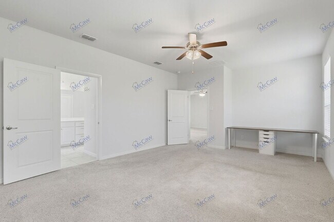 Building Photo - 1100 Scotney Ln