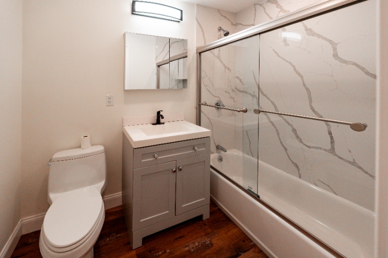 Building Photo - 19 Academy Dr