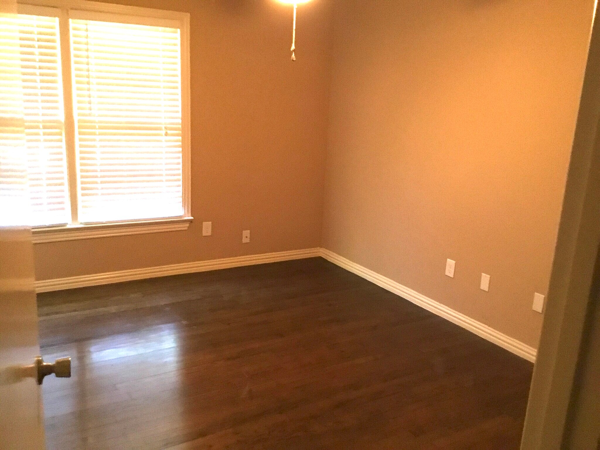 Building Photo - 3355 Bilglade Rd