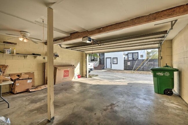 Building Photo - 4202 W North B St